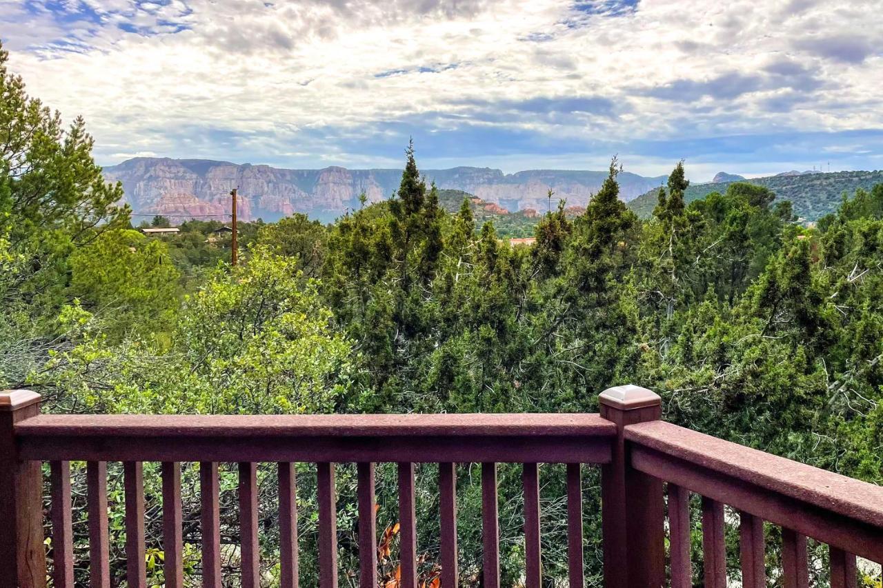 Bright Sedona Home With Deck And Mountain Views! Luaran gambar